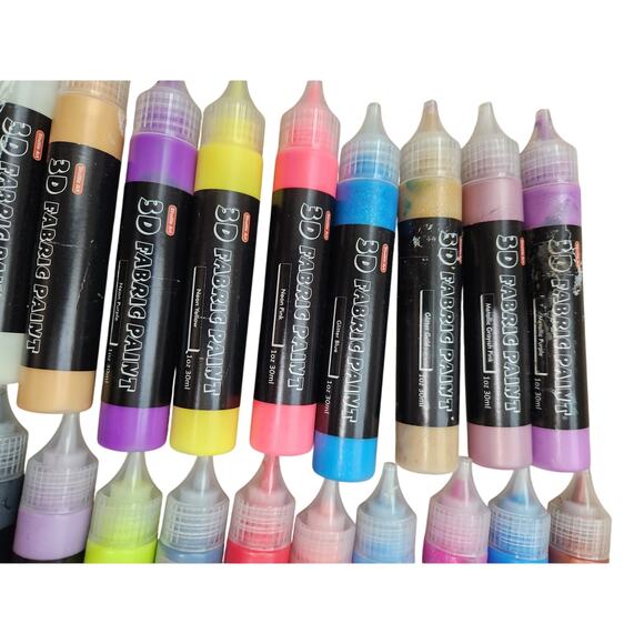 Shuttle Art 3D fabric paint Neon/Metallic - Picture 5 of 5